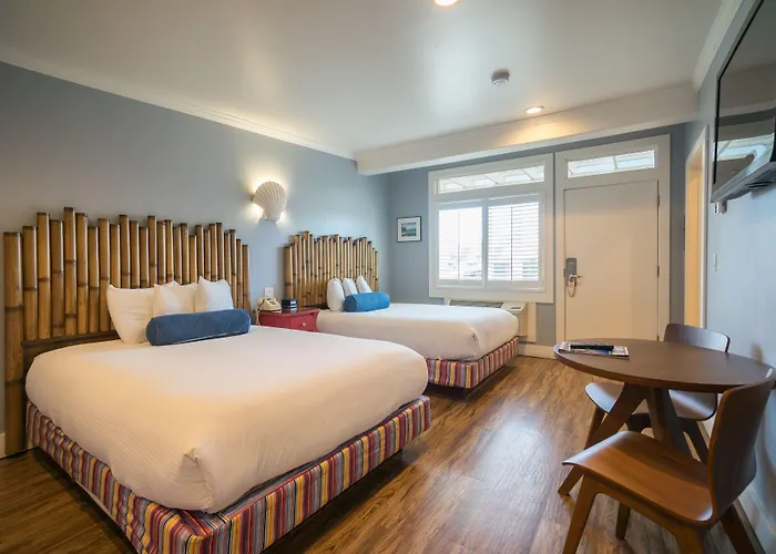 Beach Street Inn And Suites